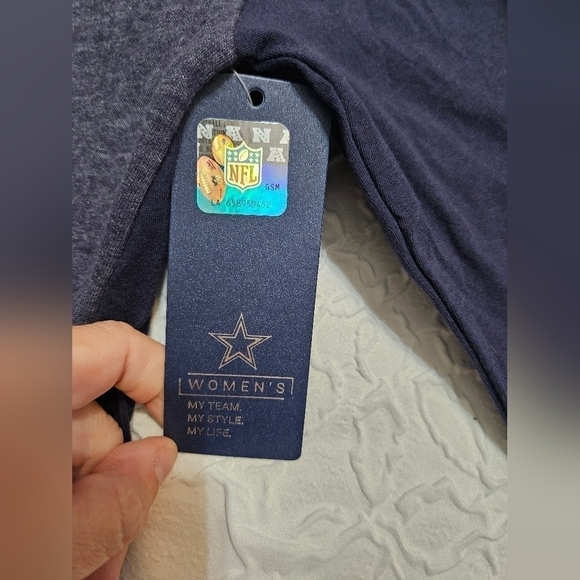 NWT NFL Dallas Cowboys #21 Elliott elbow shirt - Picture 3 of 8